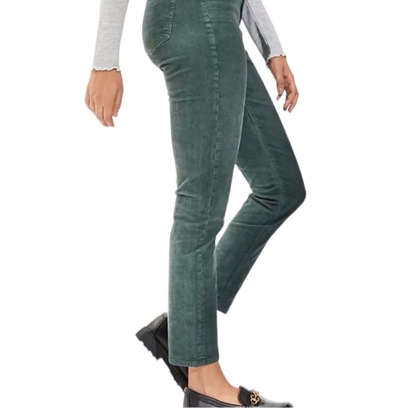 American Eagle 6 Mom Straight Jean Corduroy Stretch Green High Rise Cropped - Picture 9 of 9